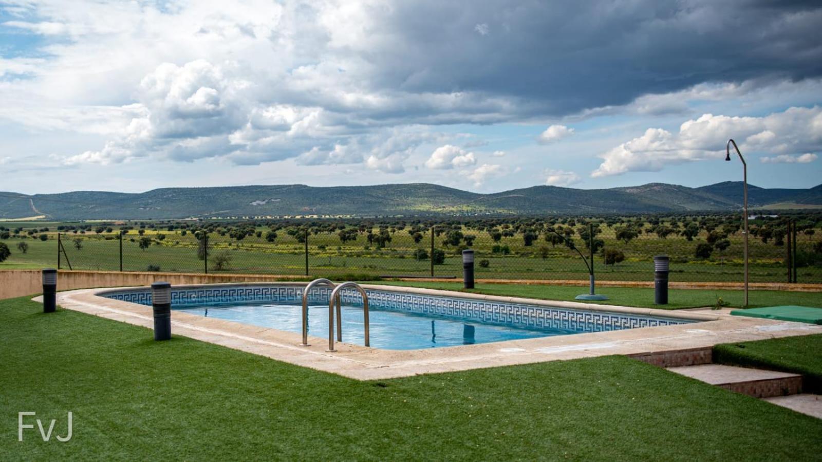 Finca Casa Rural De La Mata Toledo Eksteriør bilde